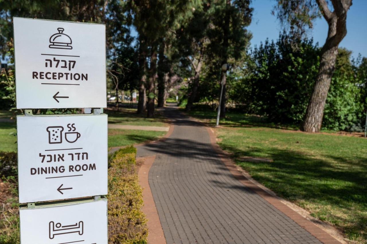 Kibbutz Malkiya Travel Hotel Malkiyya Esterno foto